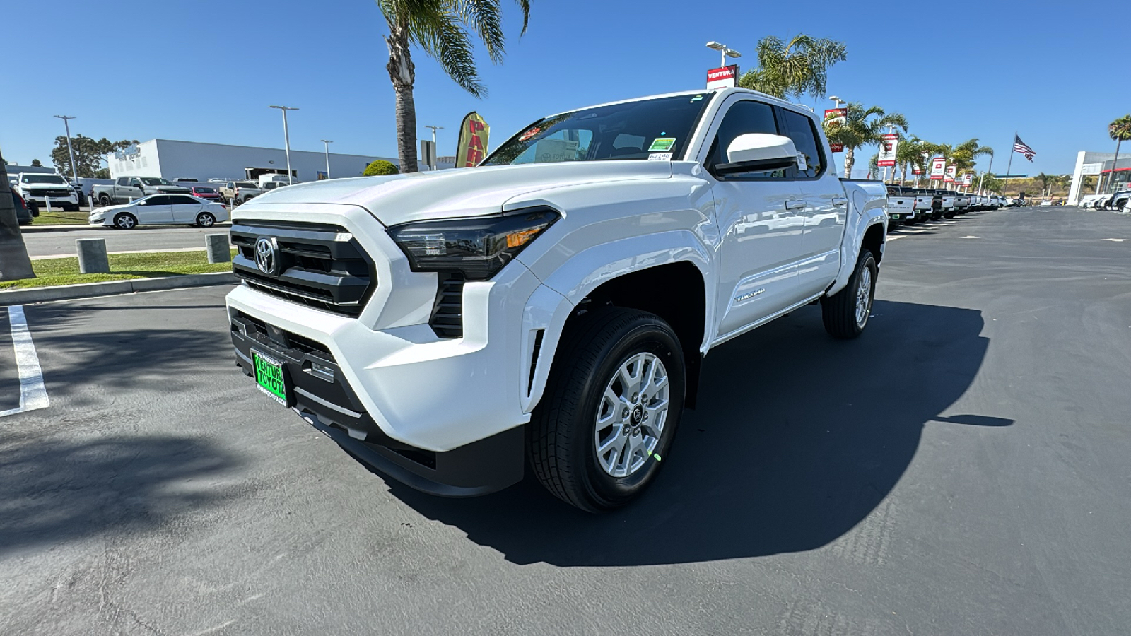 2024 Toyota Tacoma SR5 Double Cab 5 Bed AT 7