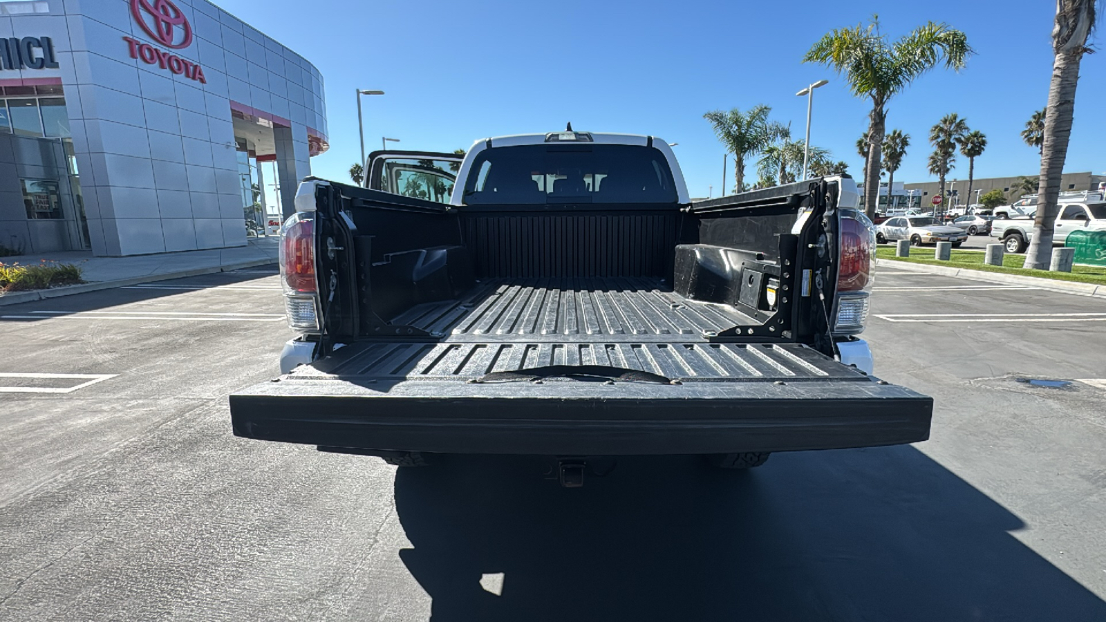 2021 Toyota Tacoma TRD Off Road Double Cab 6 Bed V6 AT 10