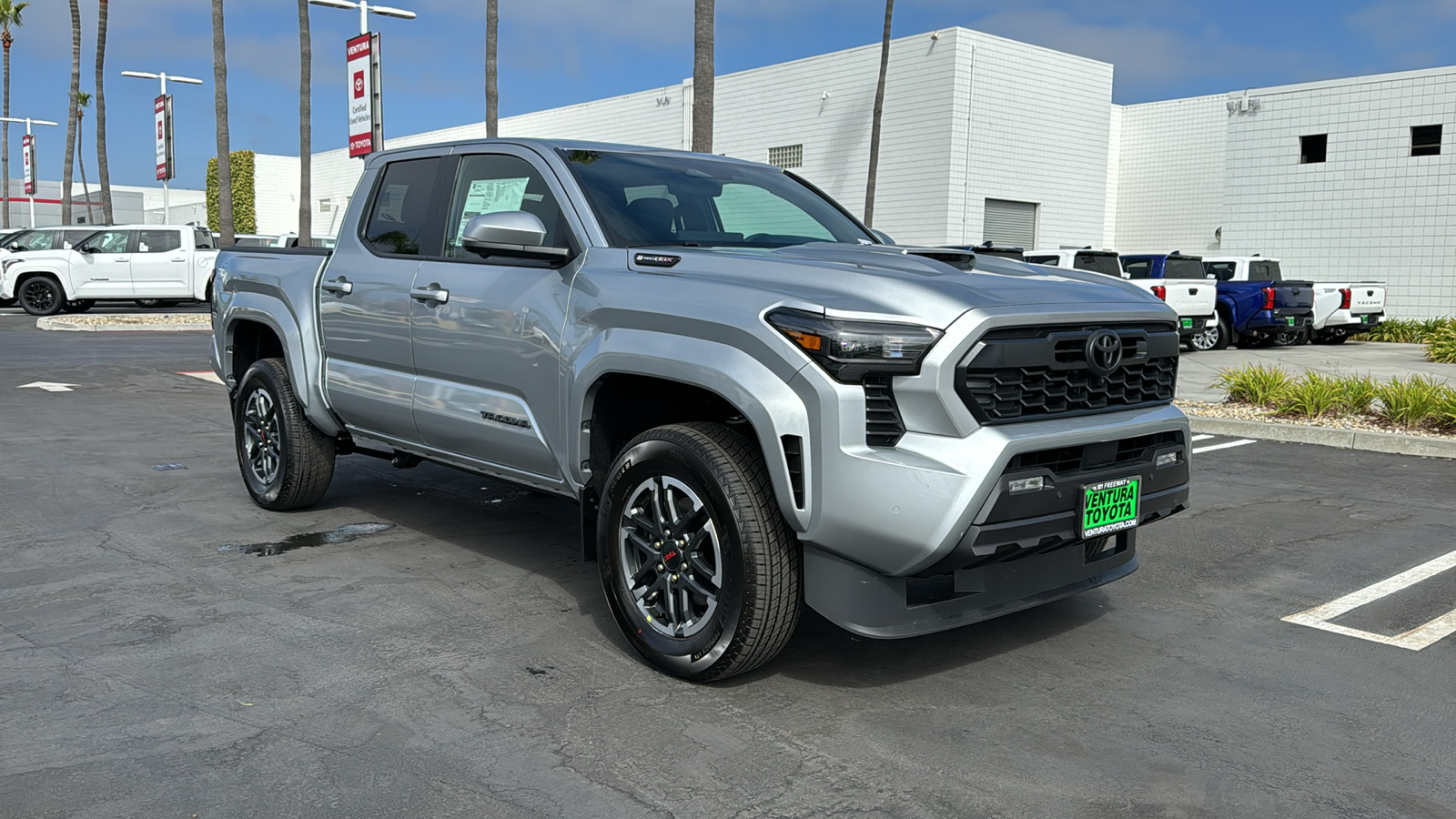 2024 Toyota Tacoma TRD Sport Hybrid Double Cab 5 Bed AT 1