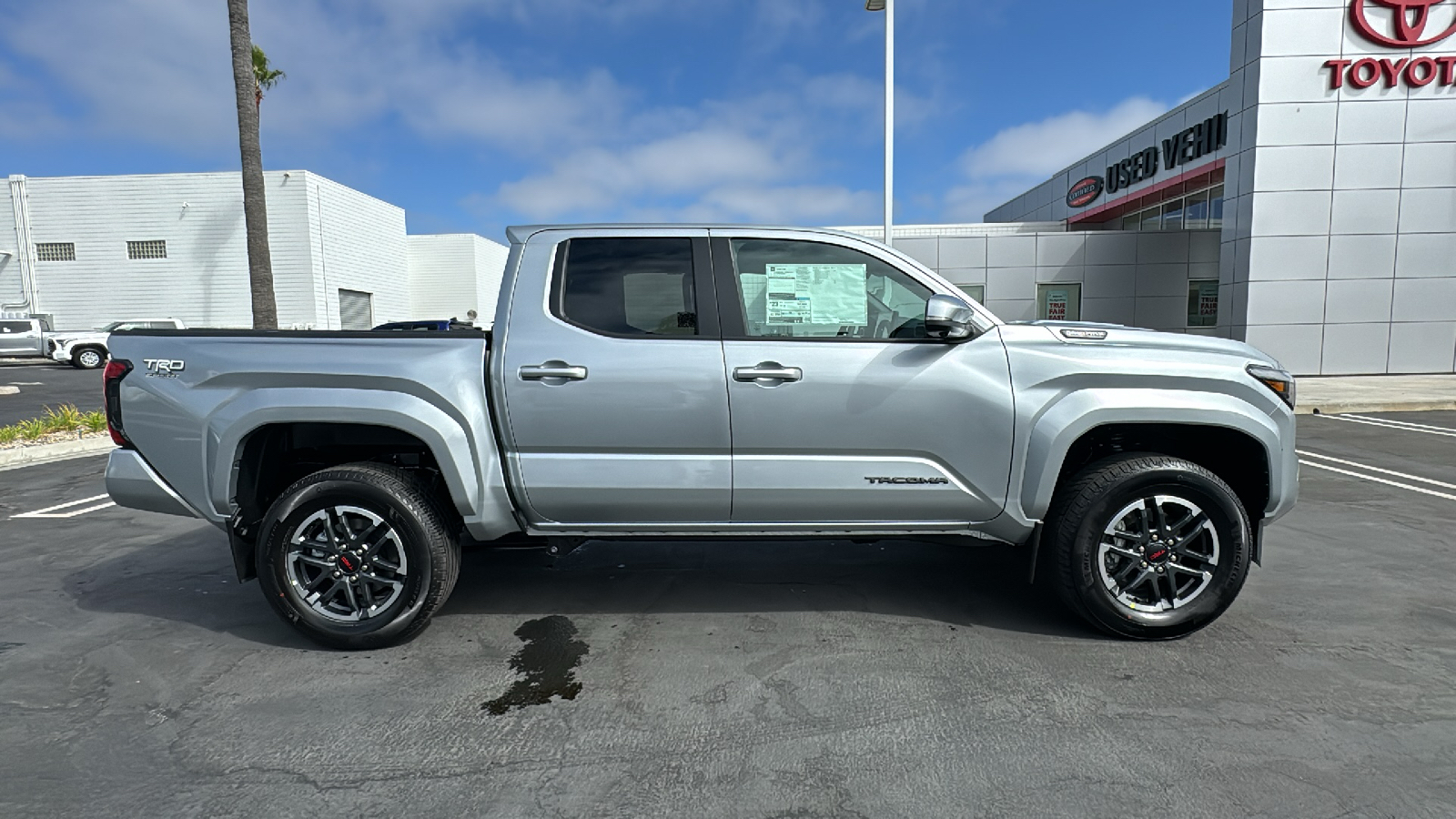 2024 Toyota Tacoma TRD Sport Hybrid Double Cab 5 Bed AT 2