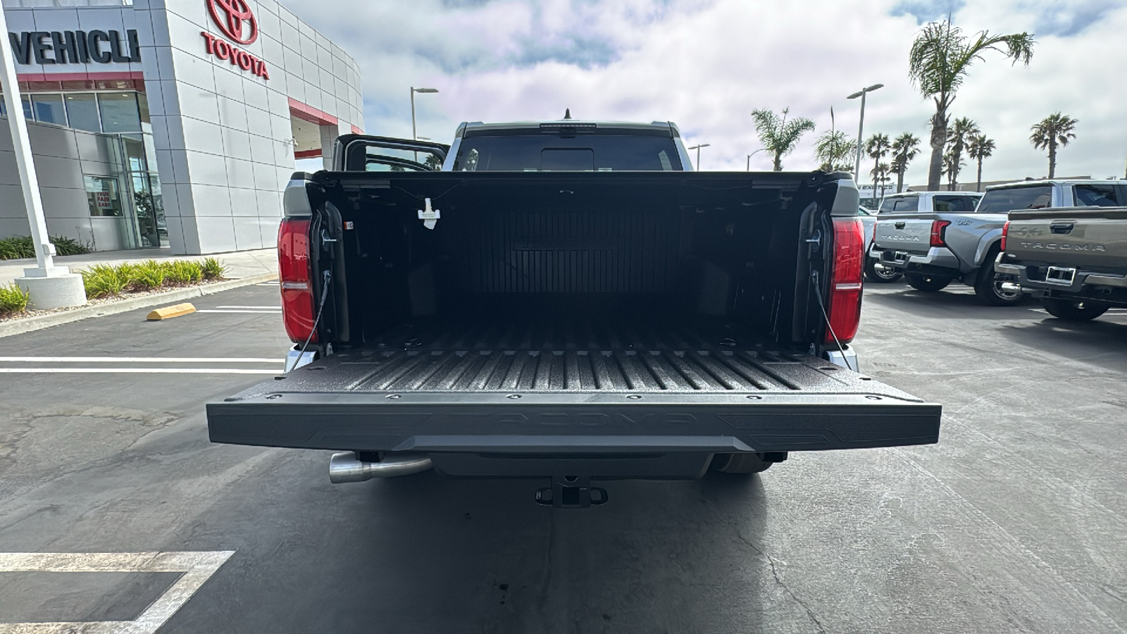 2024 Toyota Tacoma TRD Sport Hybrid Double Cab 5 Bed AT 10