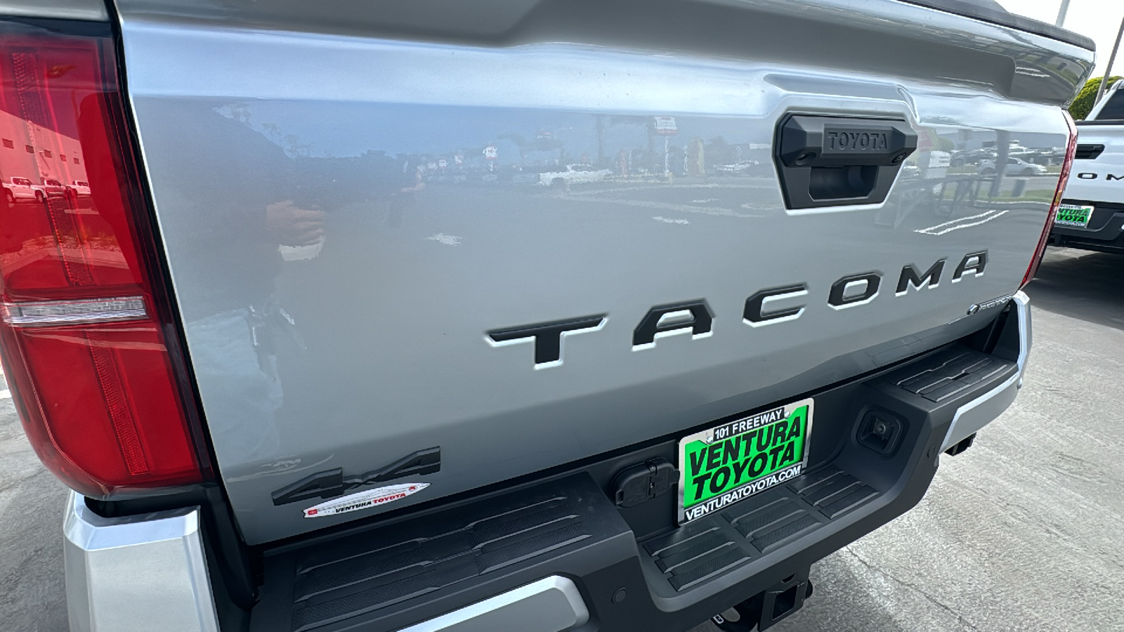 2024 Toyota Tacoma TRD Sport Hybrid Double Cab 5 Bed AT 26