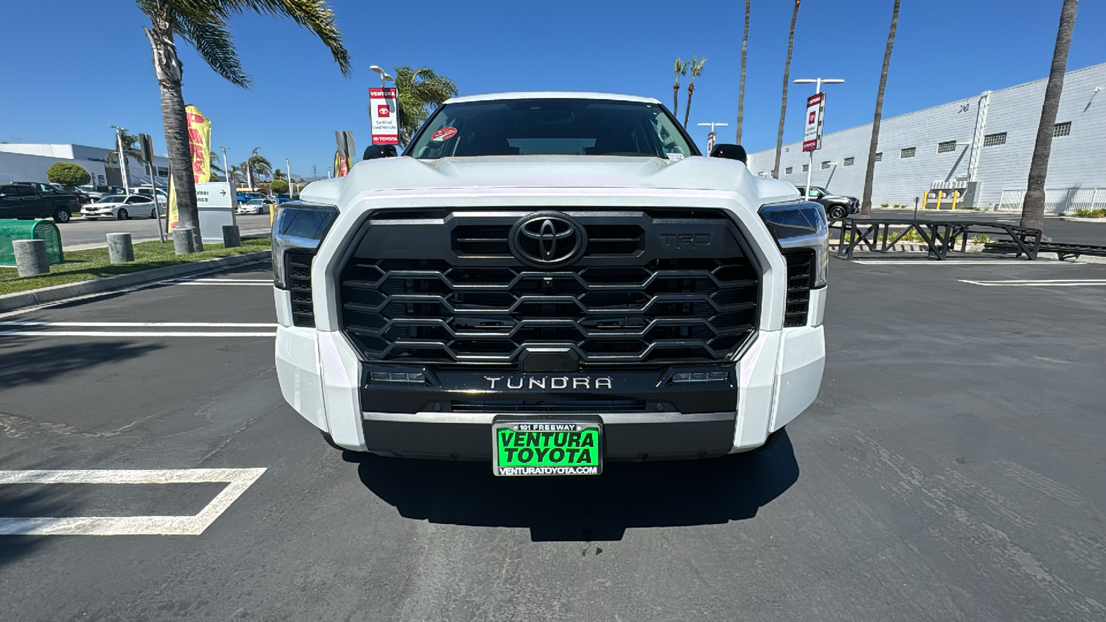 2024 Toyota Tundra Limited CrewMax 5.5 Bed 8