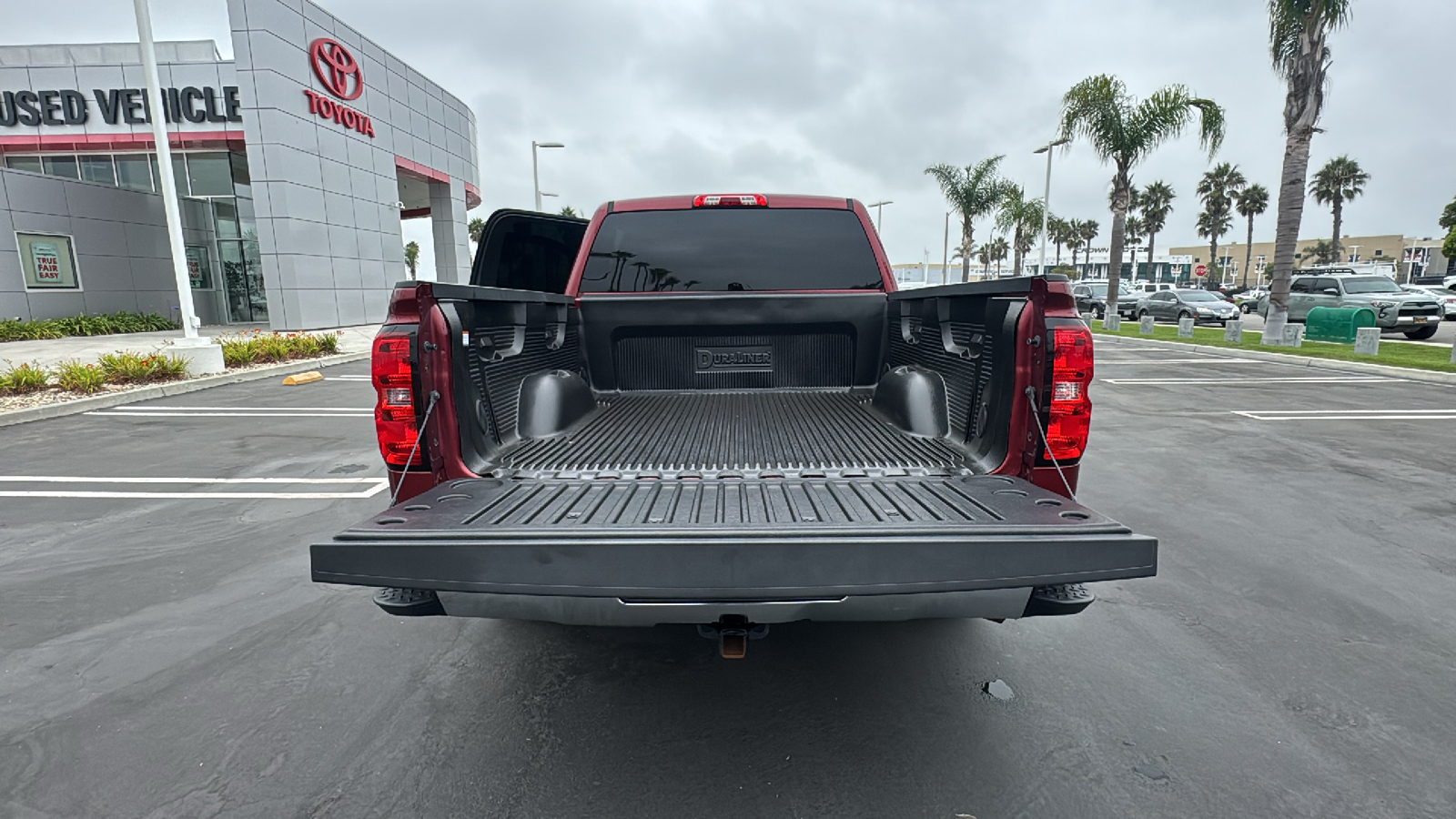 2017 Chevrolet Silverado 1500 LT 2WD Crew Cab 143.5 10