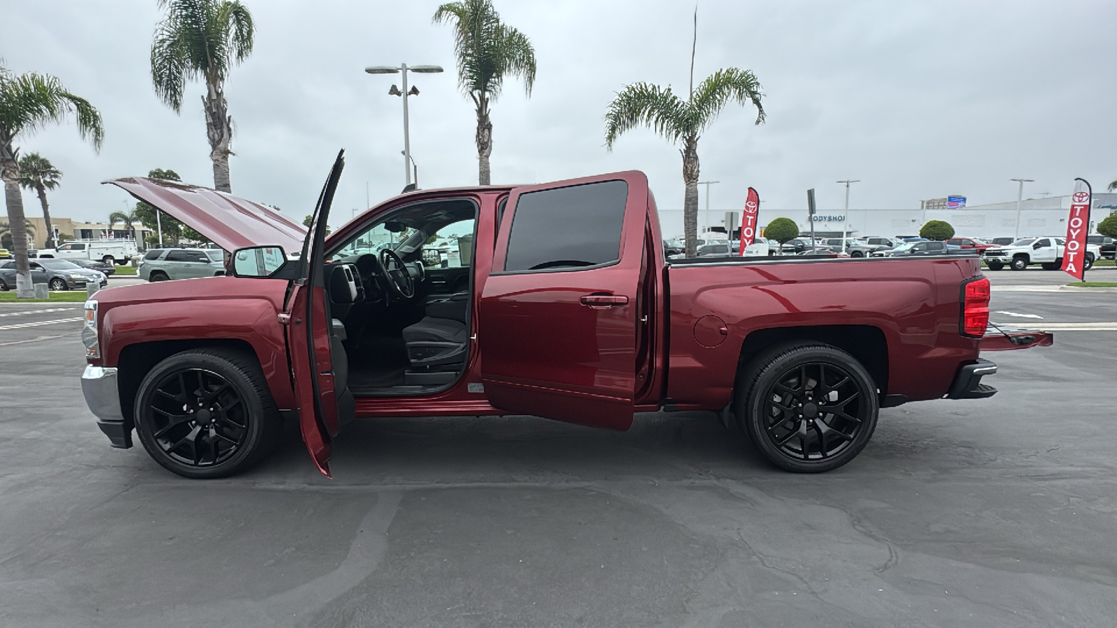 2017 Chevrolet Silverado 1500 LT 2WD Crew Cab 143.5 11