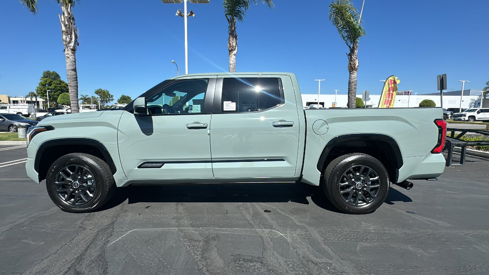 2024 Toyota Tundra Platinum CrewMax 5.5 Bed 6