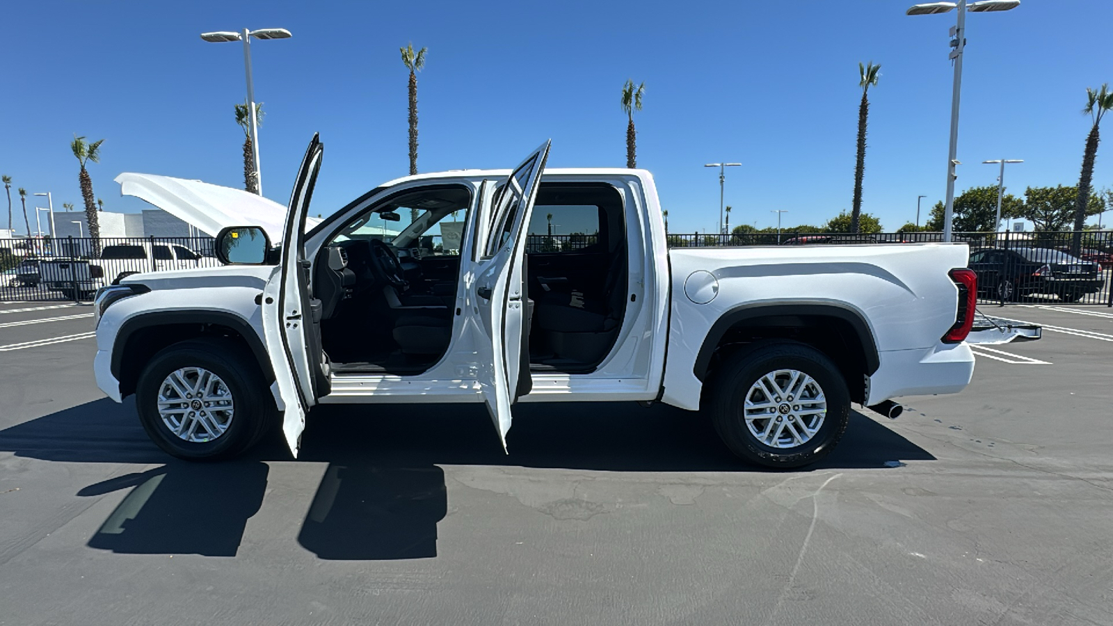 2024 Toyota Tundra SR5 CrewMax 5.5 Bed 11