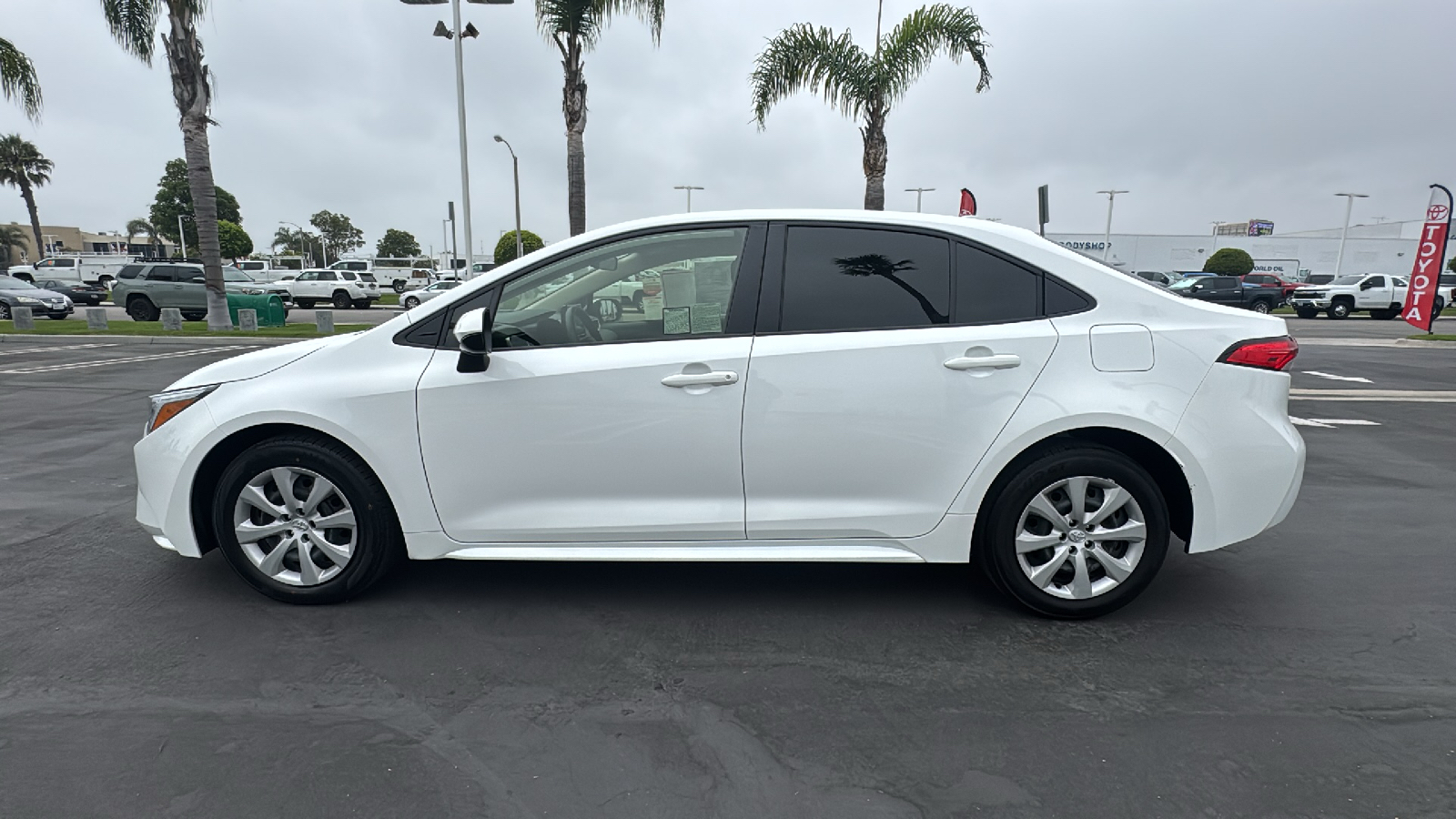 2024 Toyota Corolla Hybrid LE 6