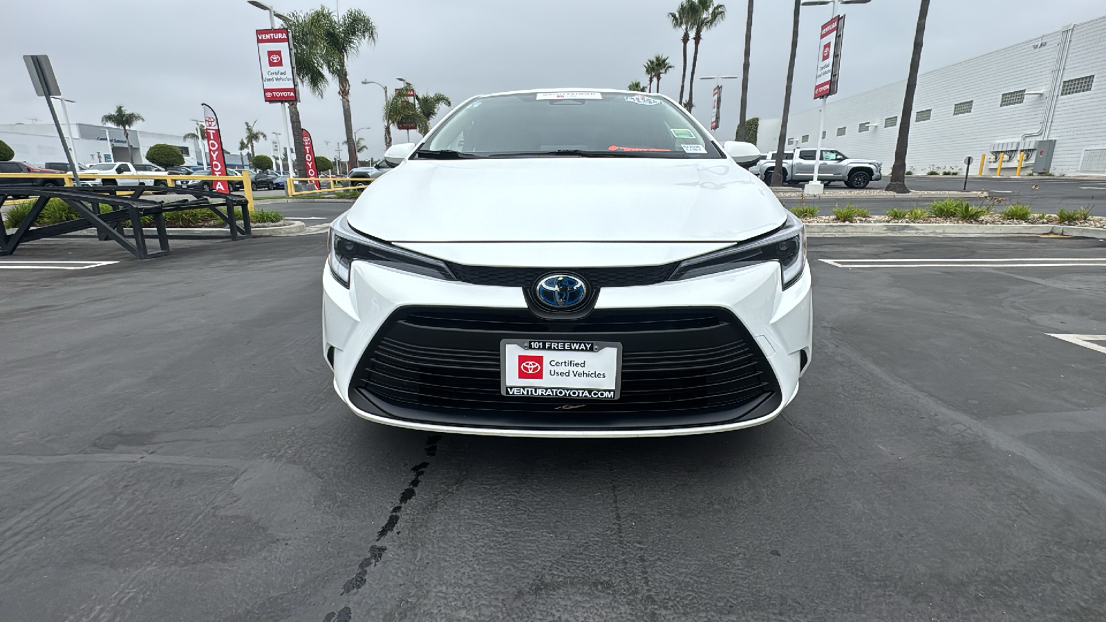 2024 Toyota Corolla Hybrid LE 8