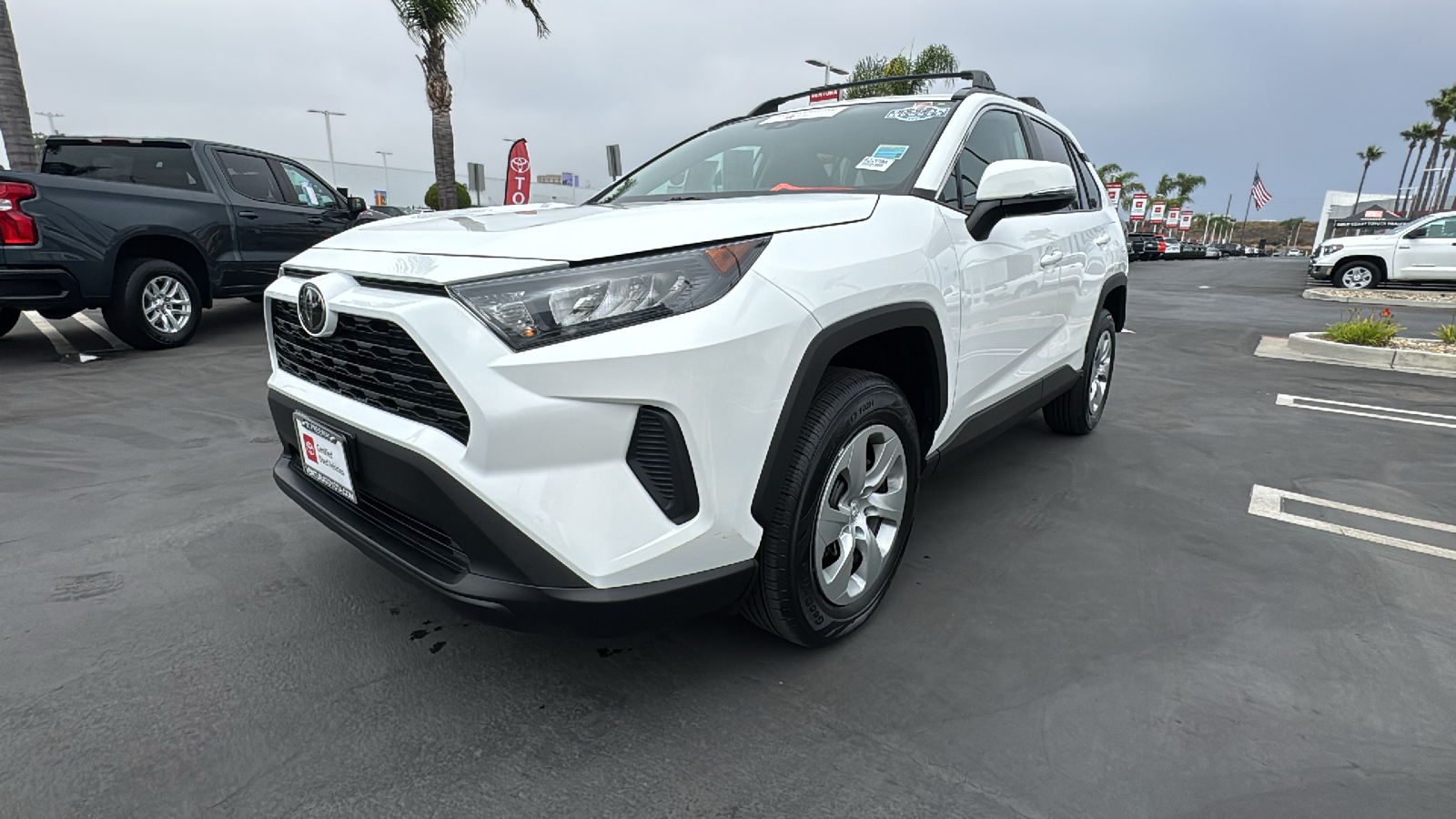 2021 Toyota RAV4 LE 7