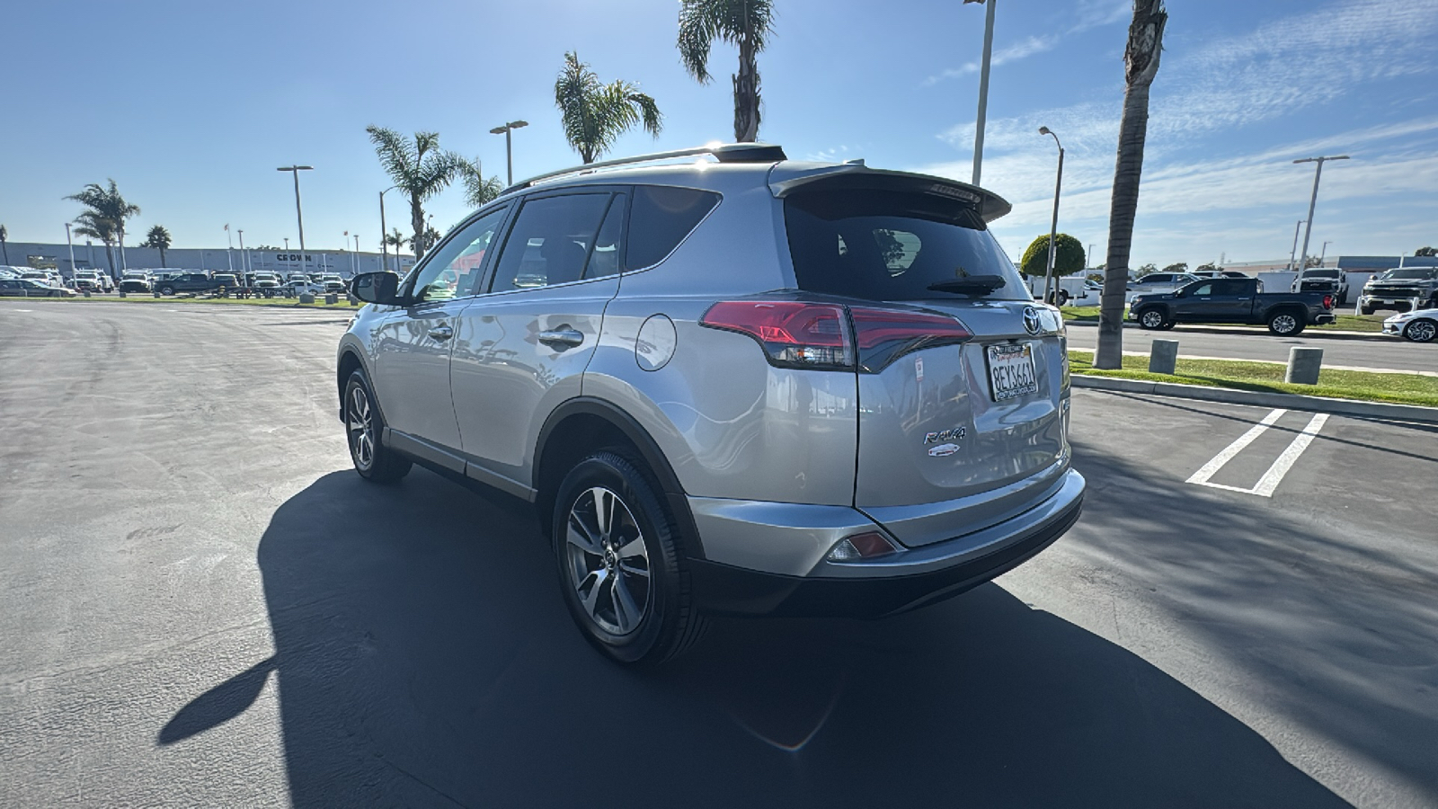 2018 Toyota RAV4 LE 5