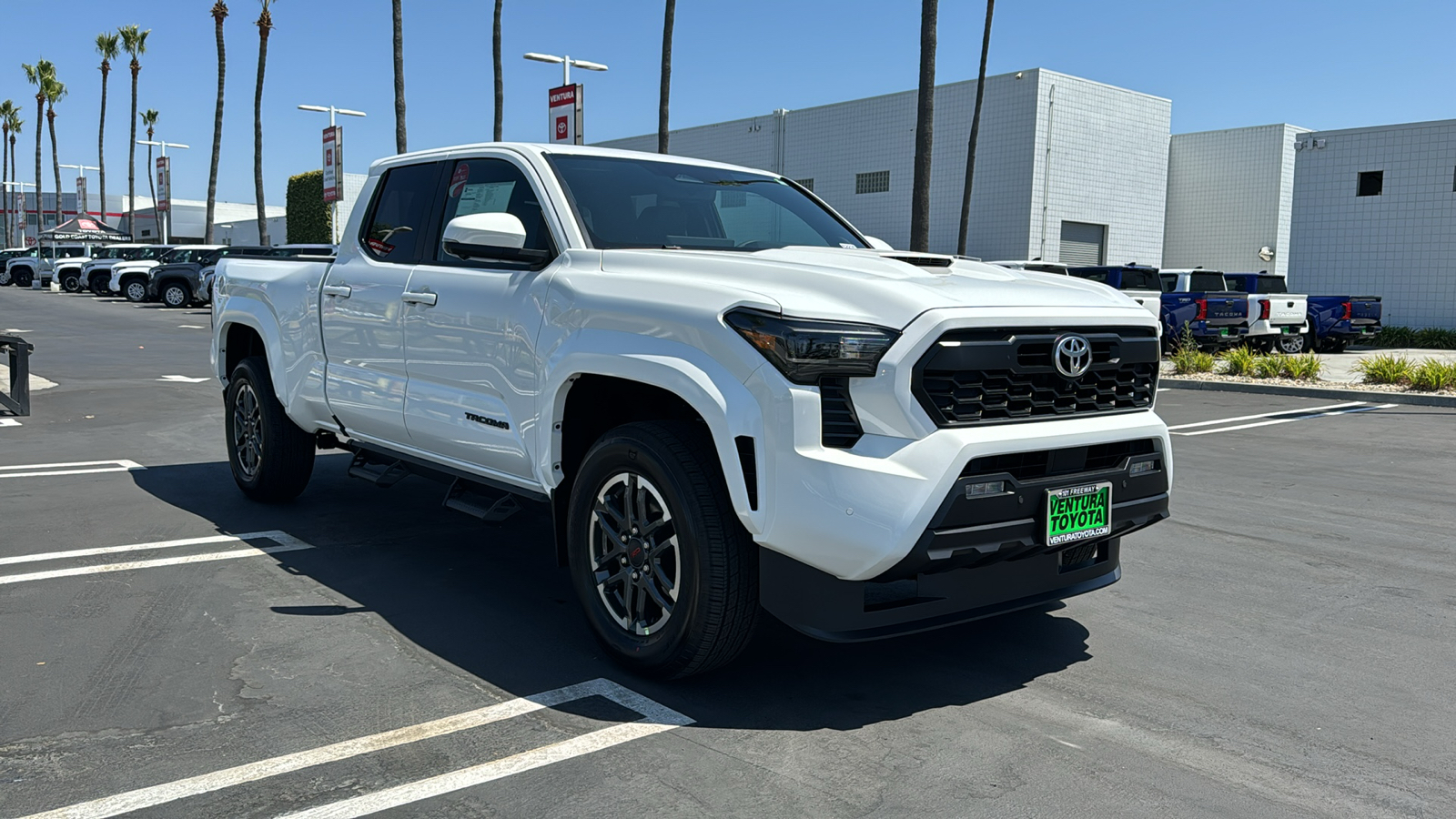 2024 Toyota Tacoma TRD Sport Double Cab 6 Bed AT 1