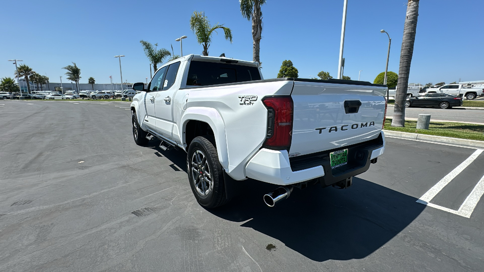 2024 Toyota Tacoma TRD Sport Double Cab 6 Bed AT 5