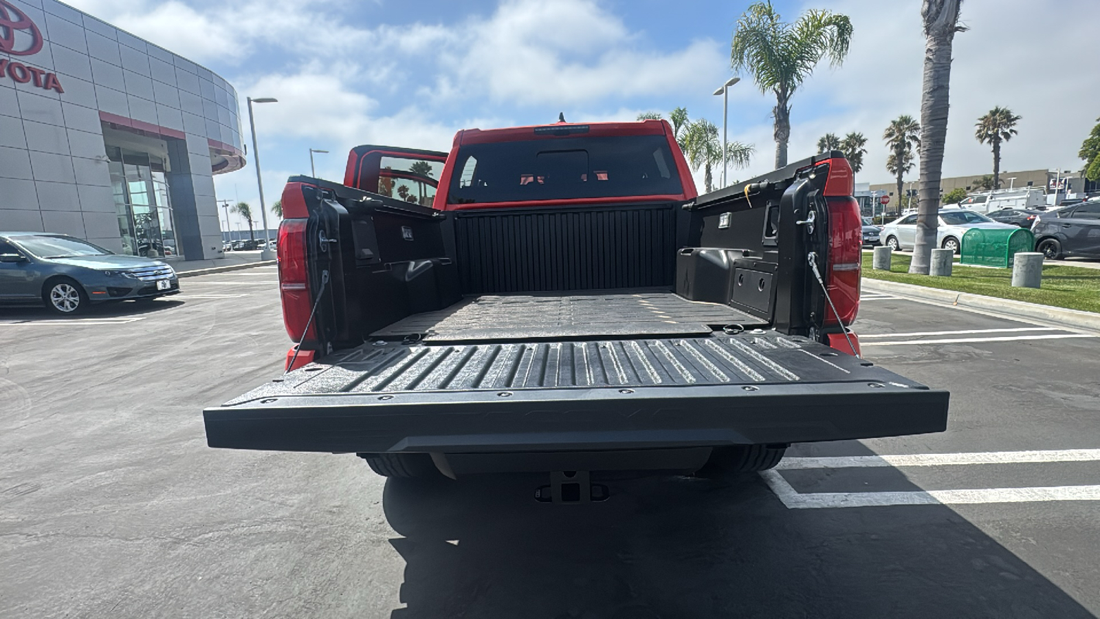 2024 Toyota Tacoma TRD Off Road Hybrid Double Cab 5 Bed AT 10