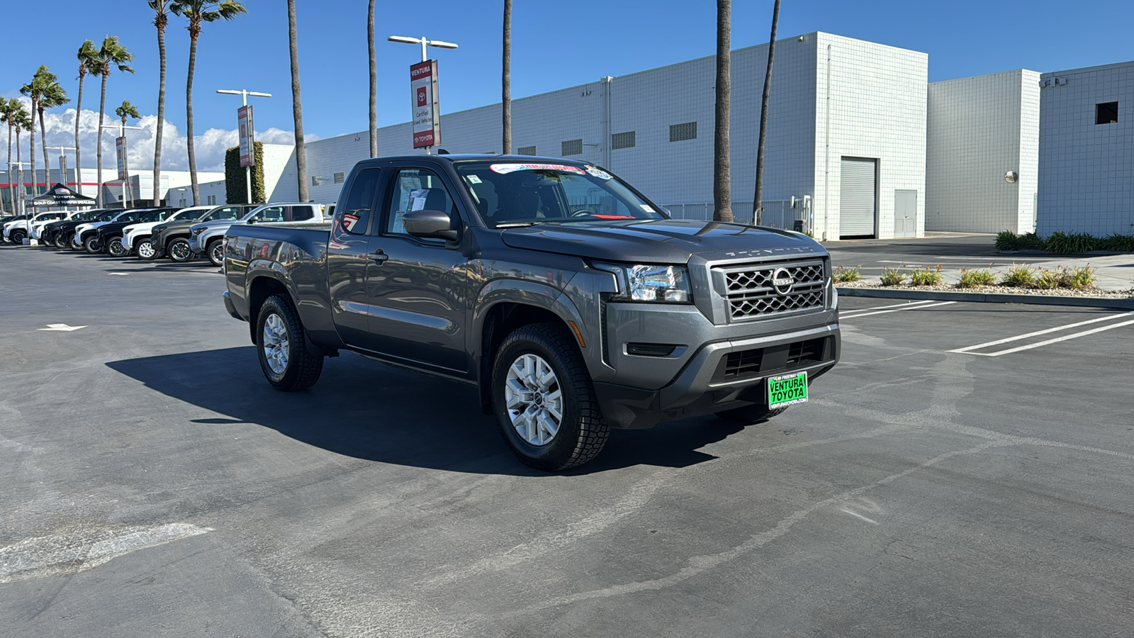 2022 Nissan Frontier SV King Cab 4x2 Auto 1