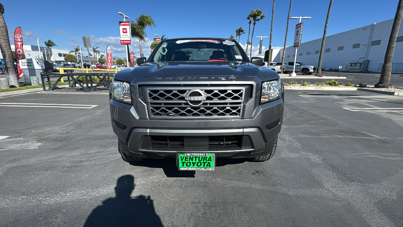 2022 Nissan Frontier SV King Cab 4x2 Auto 8