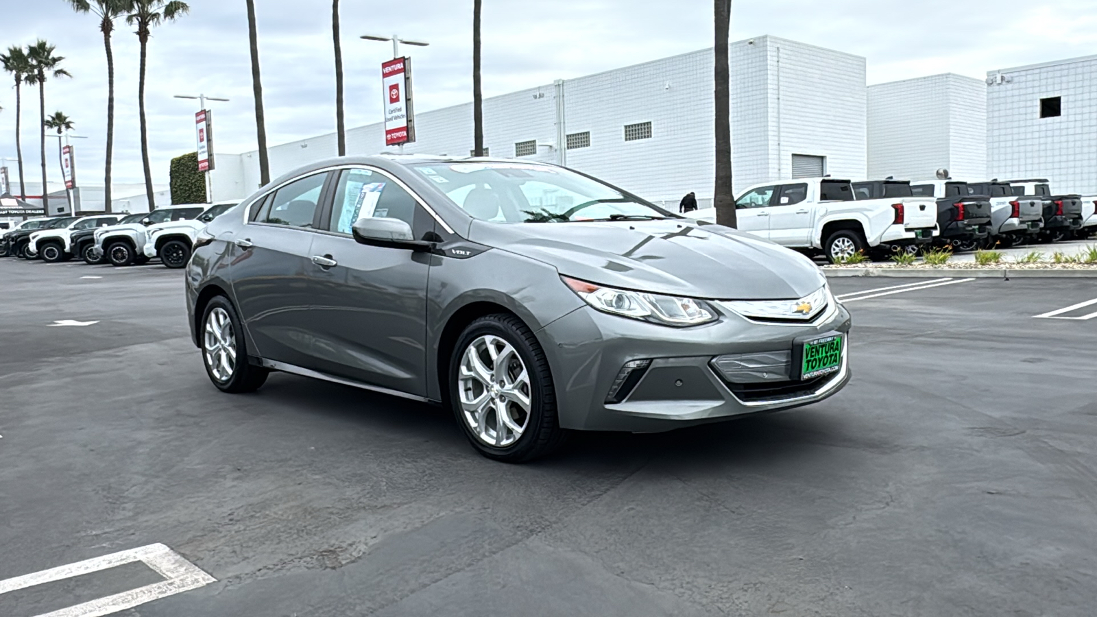 2017 Chevrolet Volt Premier 1