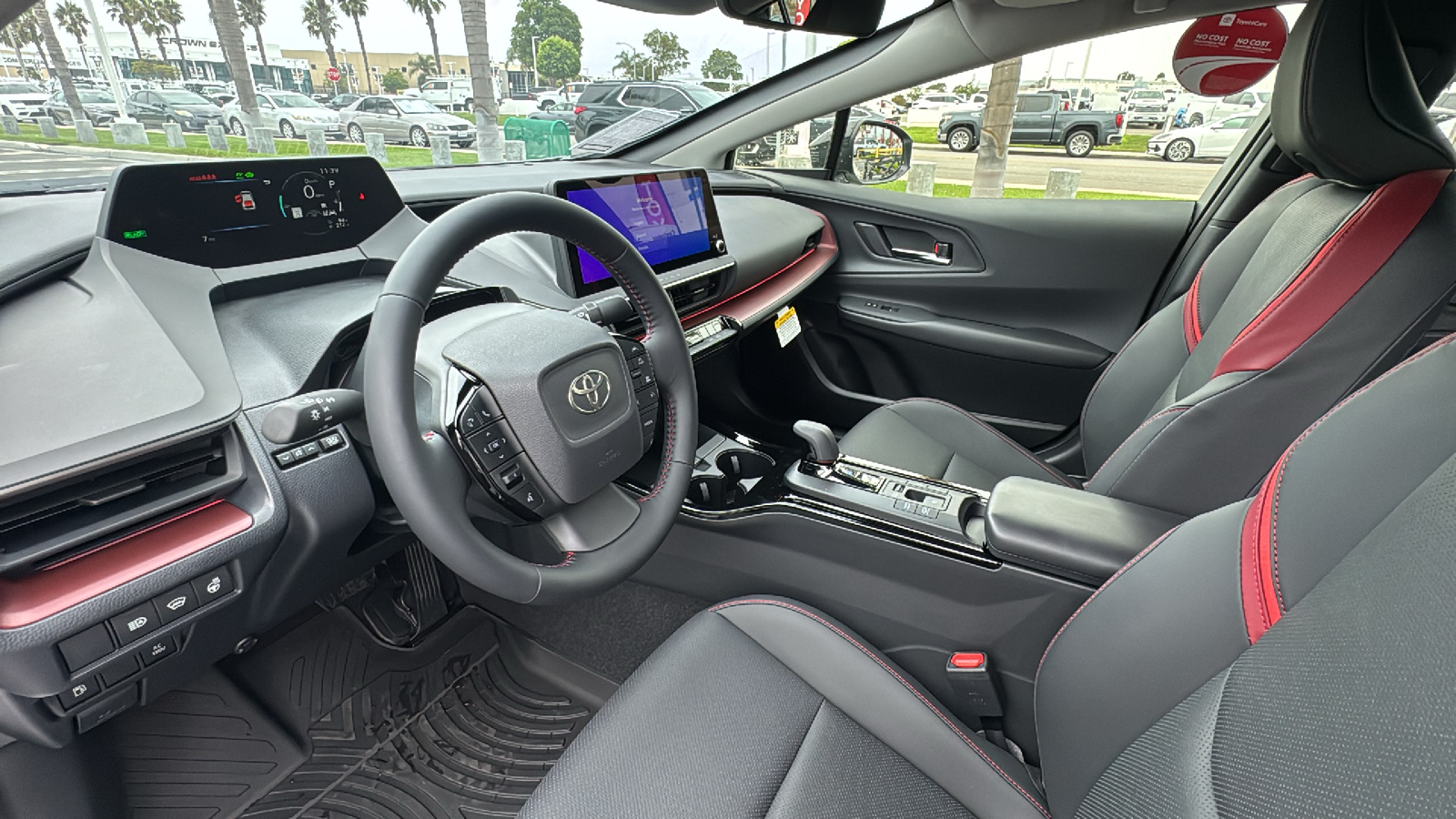 2024 Toyota Prius Prime XSE 13