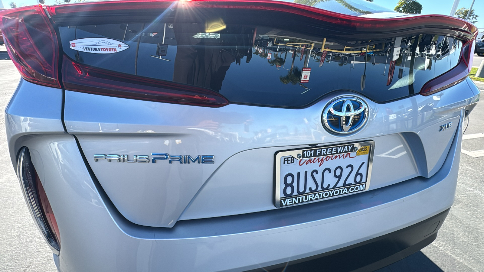 2021 Toyota Prius Prime XLE 24