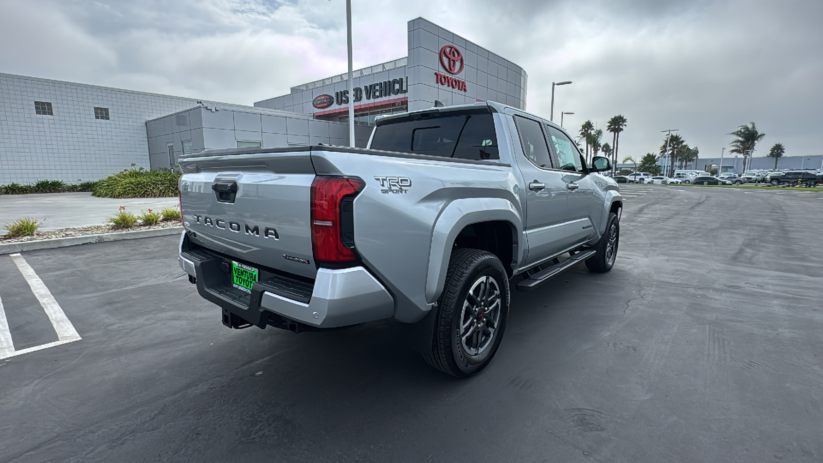 2024 Toyota Tacoma TRD Sport Hybrid Double Cab 5 Bed AT 3