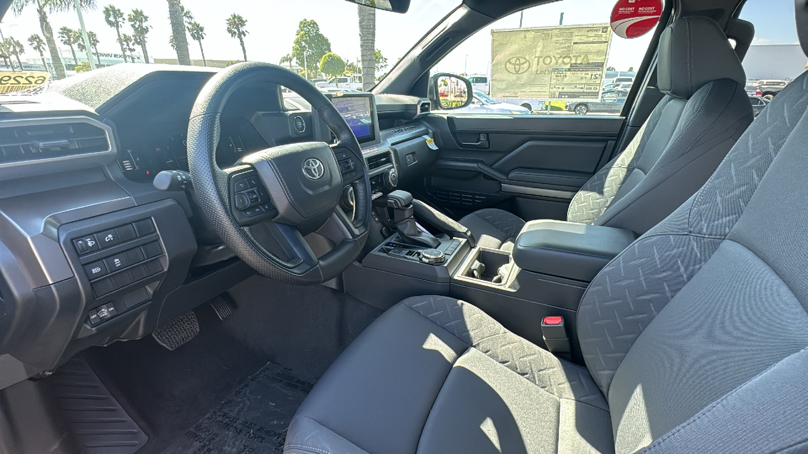 2024 Toyota Tacoma SR5 Double Cab 6 Bed AT 13