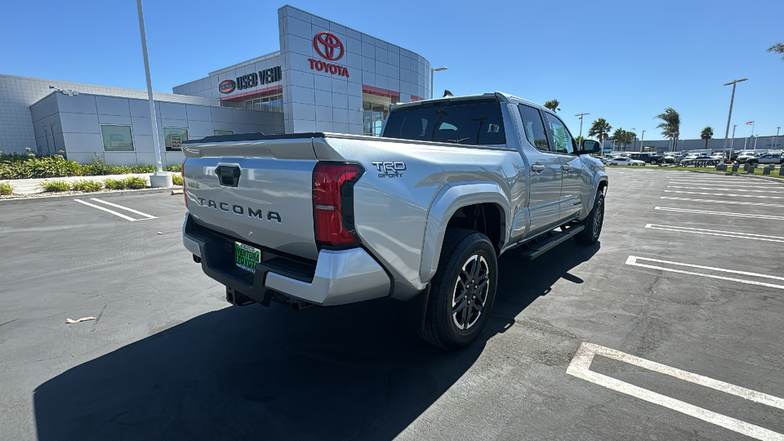 2024 Toyota Tacoma TRD Sport Double Cab 6 Bed AT 3