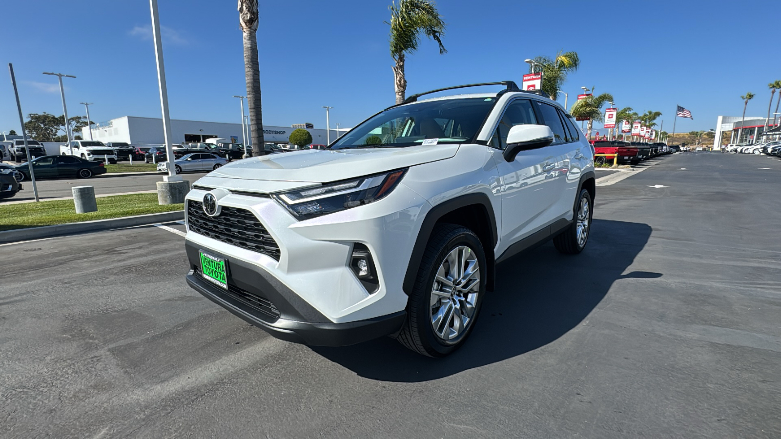 2024 Toyota RAV4 XLE Premium 7