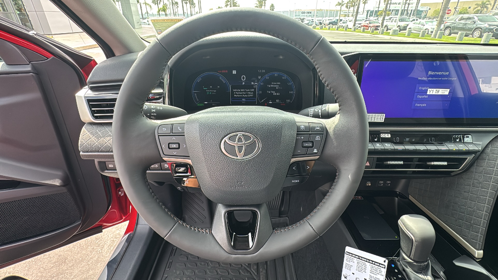 2025 Toyota Camry XLE 16