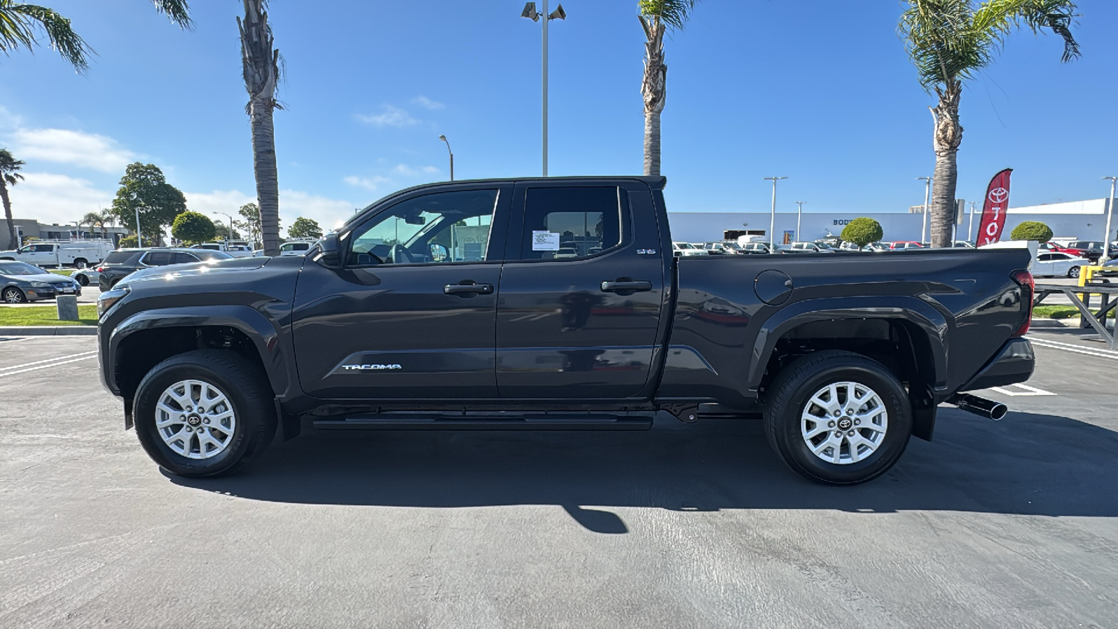 2024 Toyota Tacoma SR5 Double Cab 6 Bed AT 6