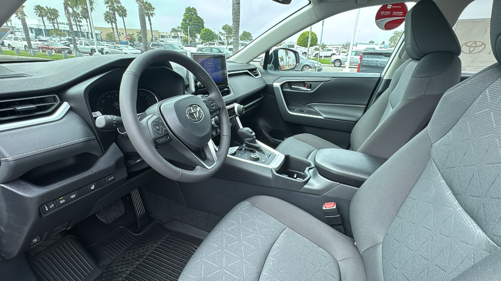 2024 Toyota RAV4 Hybrid XLE 13