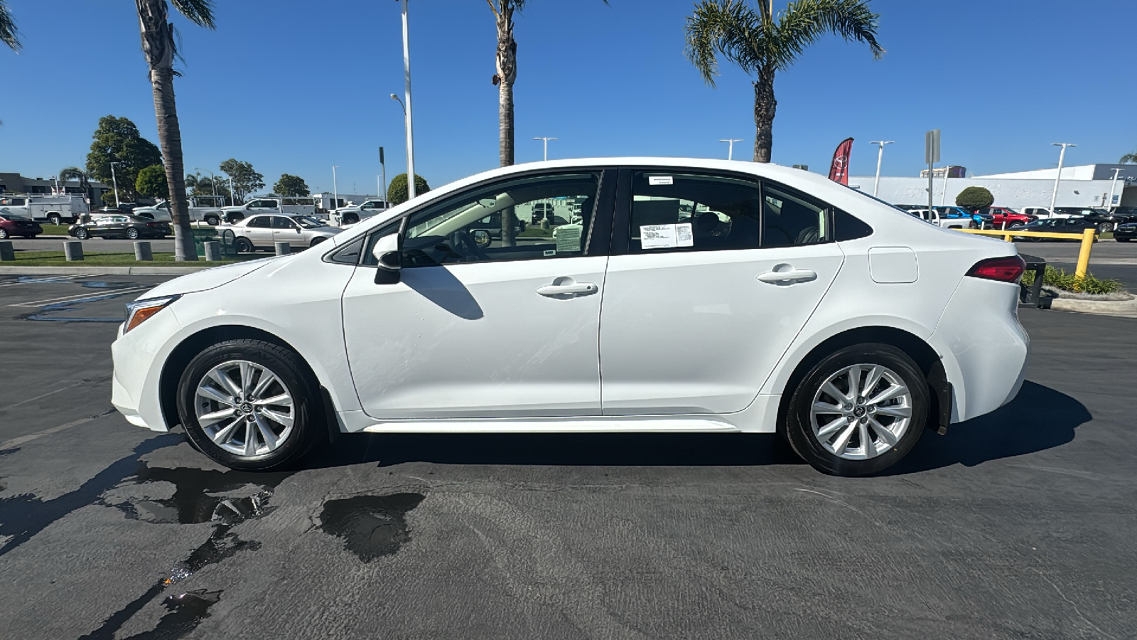 2025 Toyota Corolla Hybrid LE 6