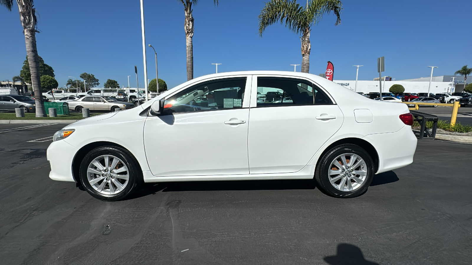 2010 Toyota Corolla LE 6