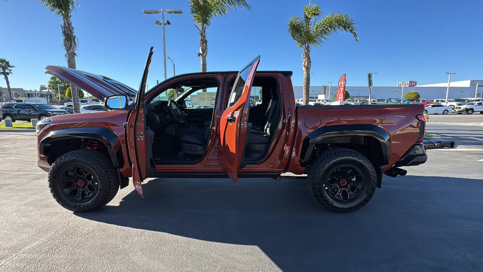 2024 Toyota Tacoma TRD Pro Hybrid Double Cab 5 Bed AT 11