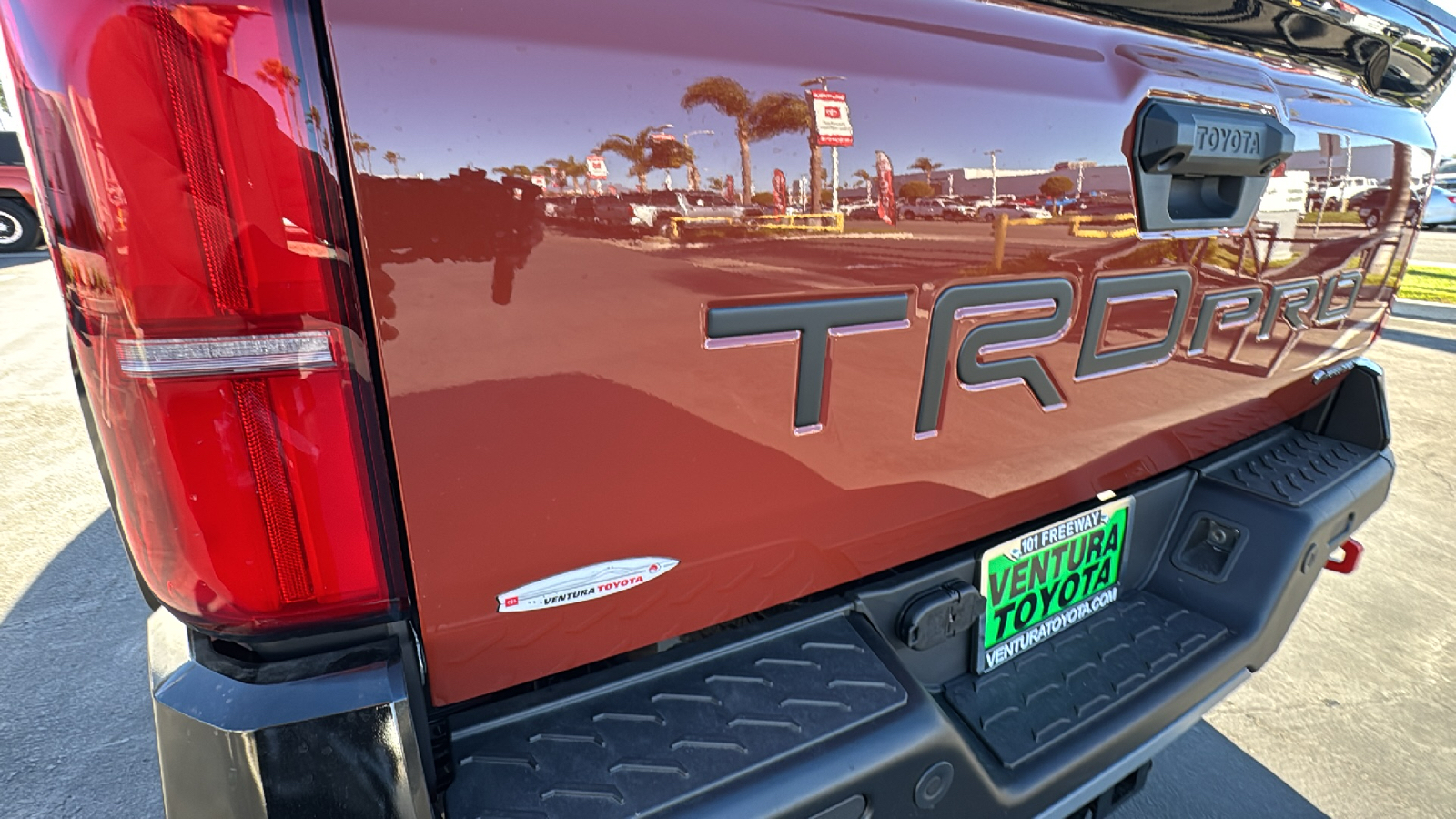 2024 Toyota Tacoma TRD Pro Hybrid Double Cab 5 Bed AT 26