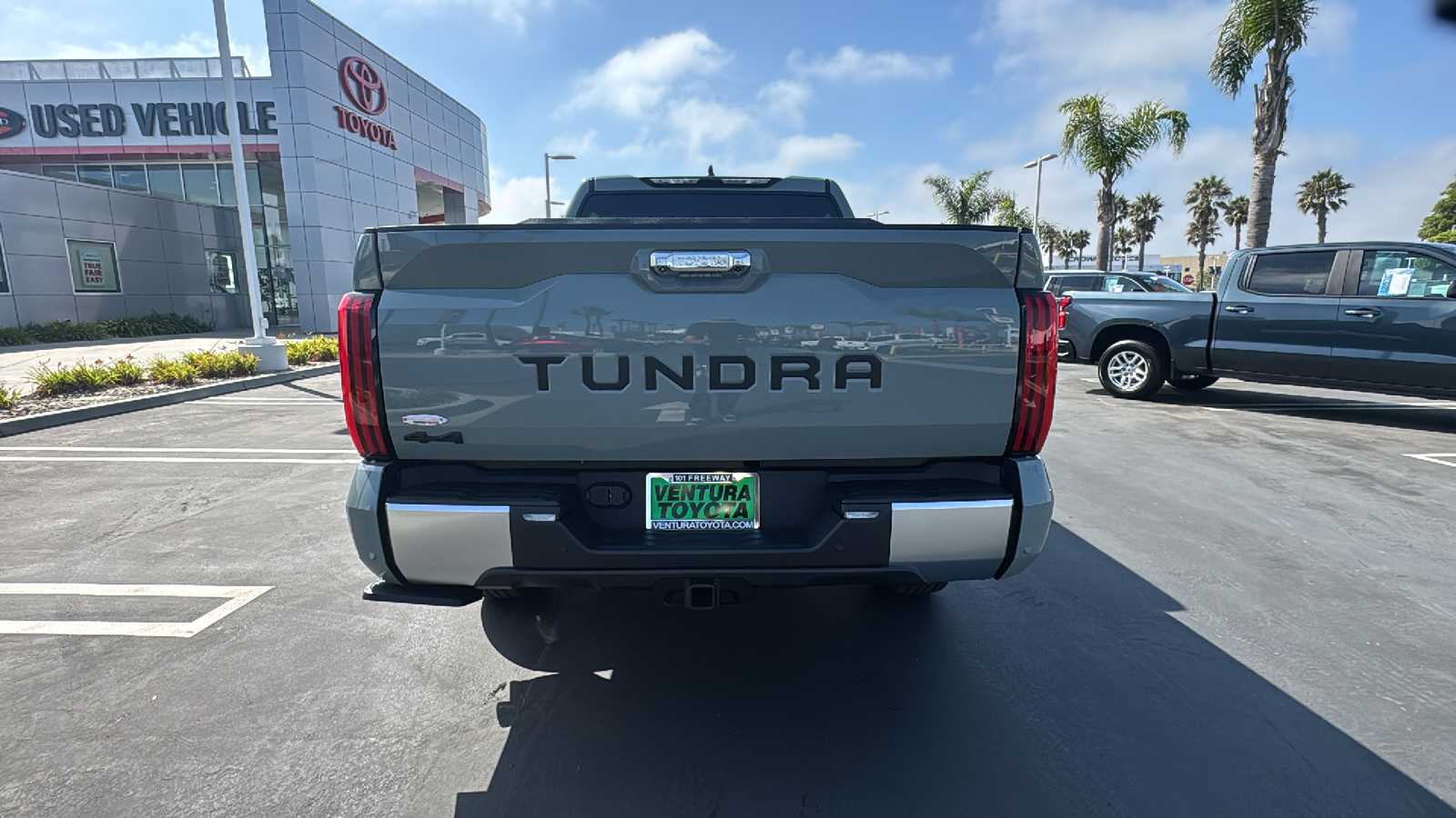 2025 Toyota Tundra Limited CrewMax 5.5 Bed 4