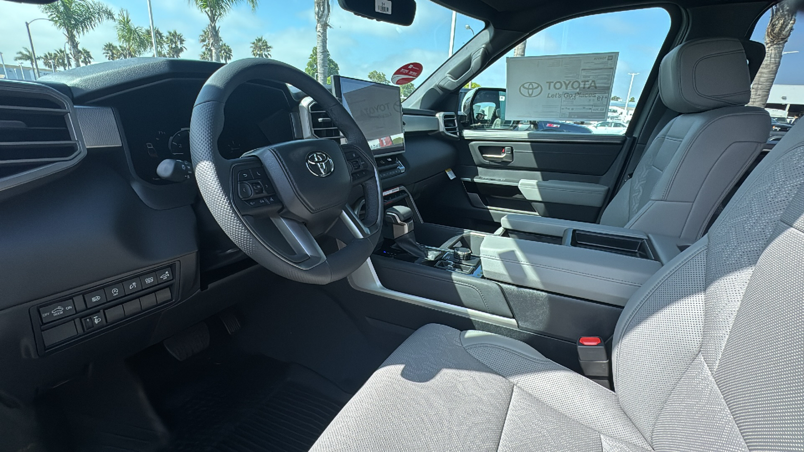 2025 Toyota Tundra Limited CrewMax 5.5 Bed 13