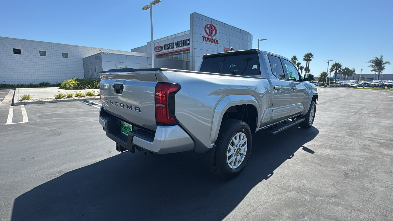 2024 Toyota Tacoma SR5 Double Cab 6 Bed AT 3