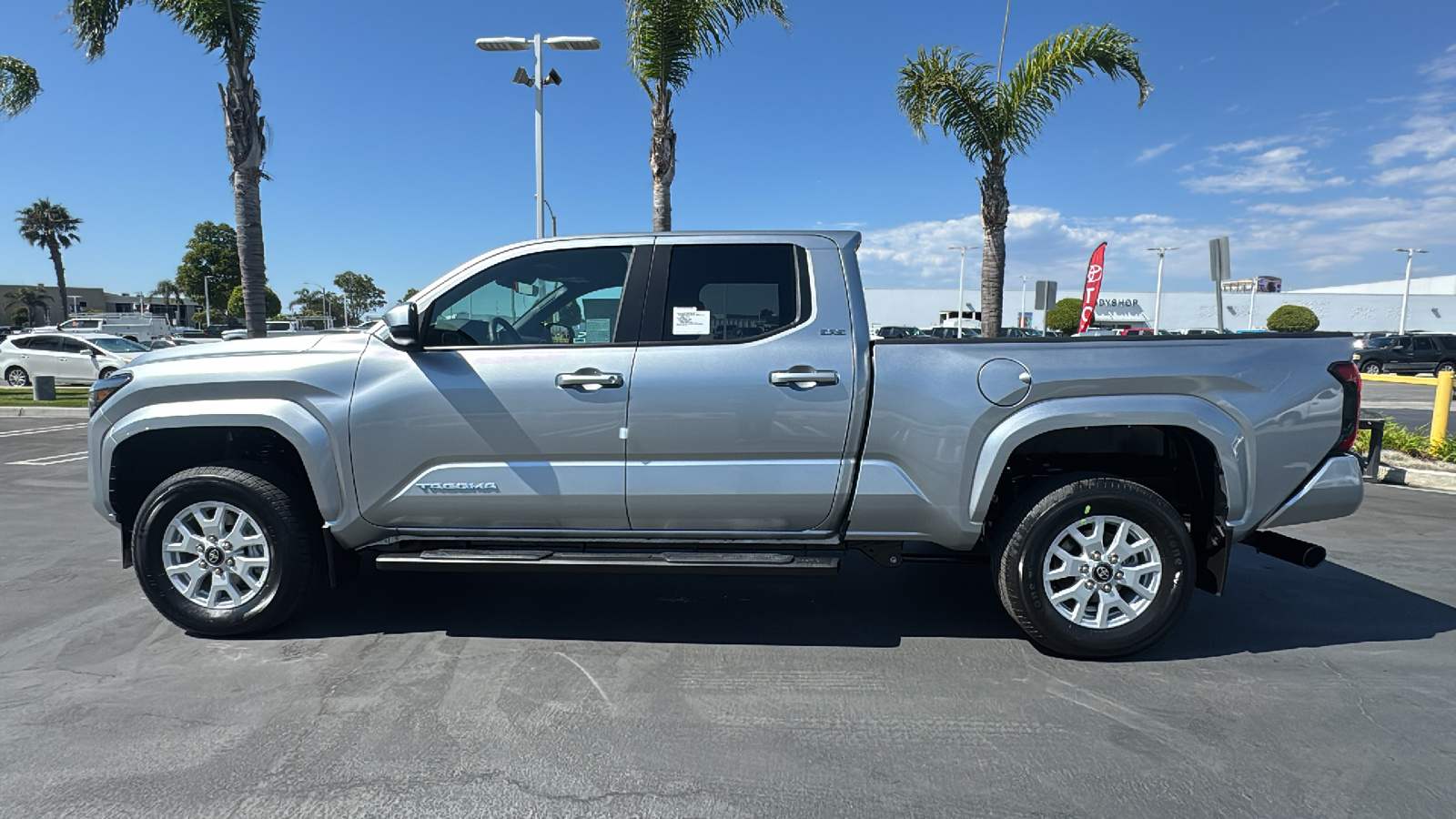 2024 Toyota Tacoma SR5 Double Cab 6 Bed AT 6