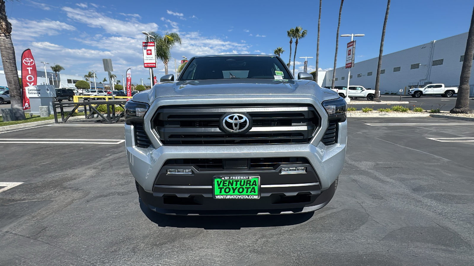 2024 Toyota Tacoma SR5 Double Cab 6 Bed AT 8