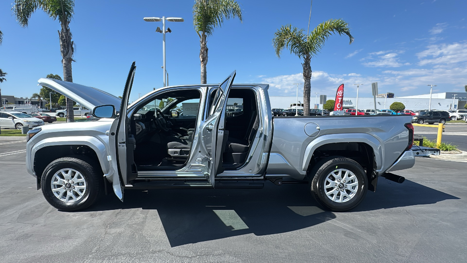 2024 Toyota Tacoma SR5 Double Cab 6 Bed AT 11