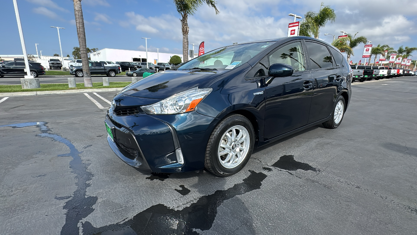 2017 Toyota Prius V Three 7