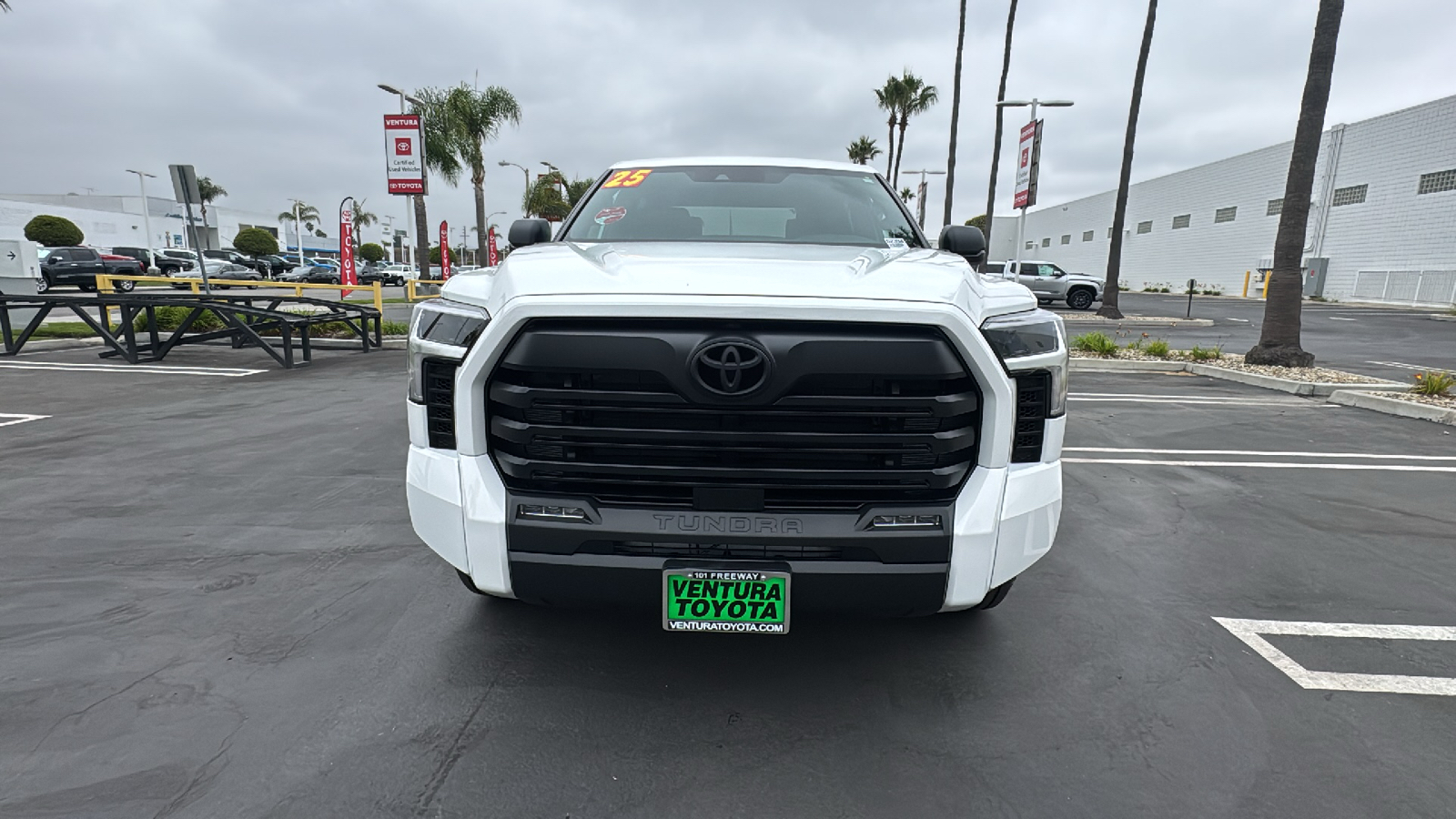 2025 Toyota Tundra SR5 CrewMax 5.5 Bed 8