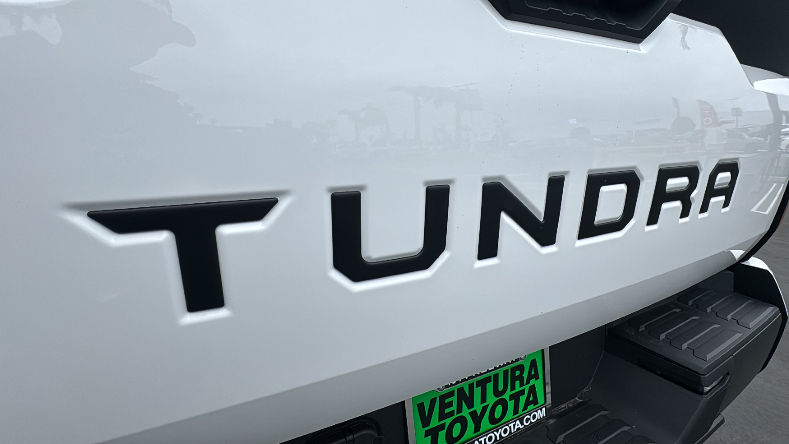 2025 Toyota Tundra SR5 CrewMax 5.5 Bed 25