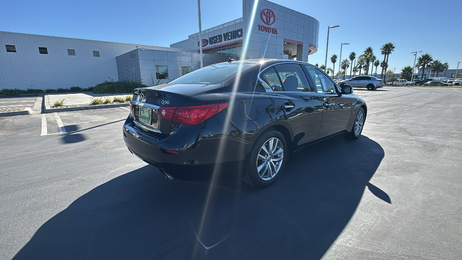 2015 INFINITI Q50 Premium 3