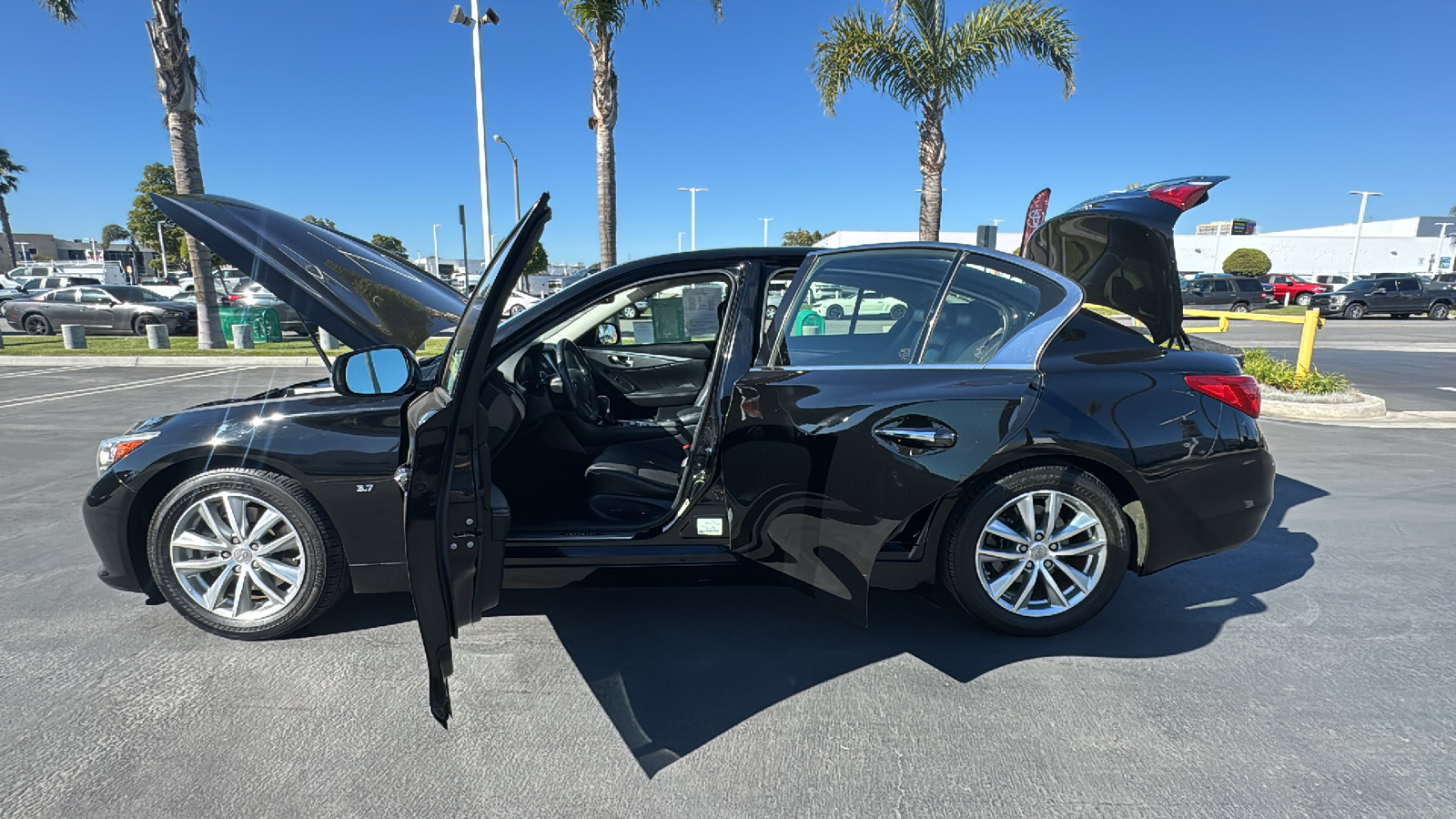 2015 INFINITI Q50 Premium 11