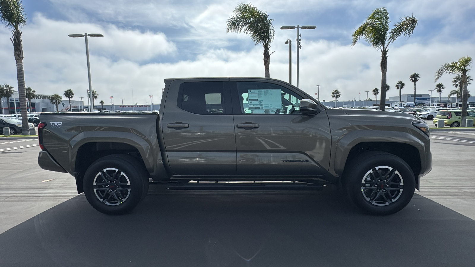 2024 Toyota Tacoma TRD Sport Double Cab 5 Bed AT 2