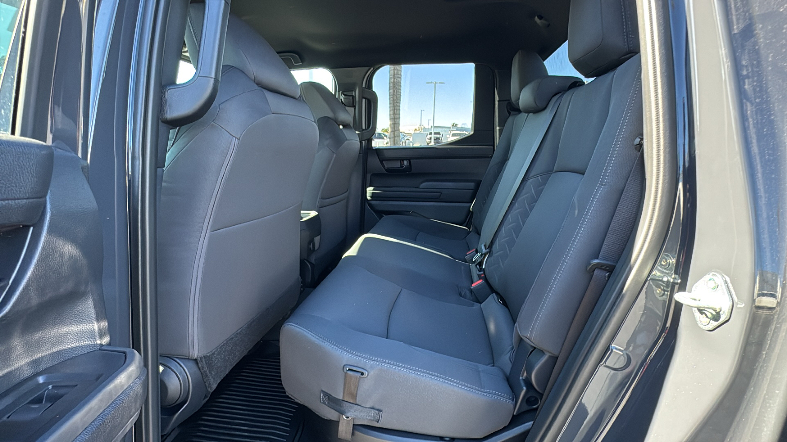 2024 Toyota Tacoma SR Double Cab 5 Bed AT 17