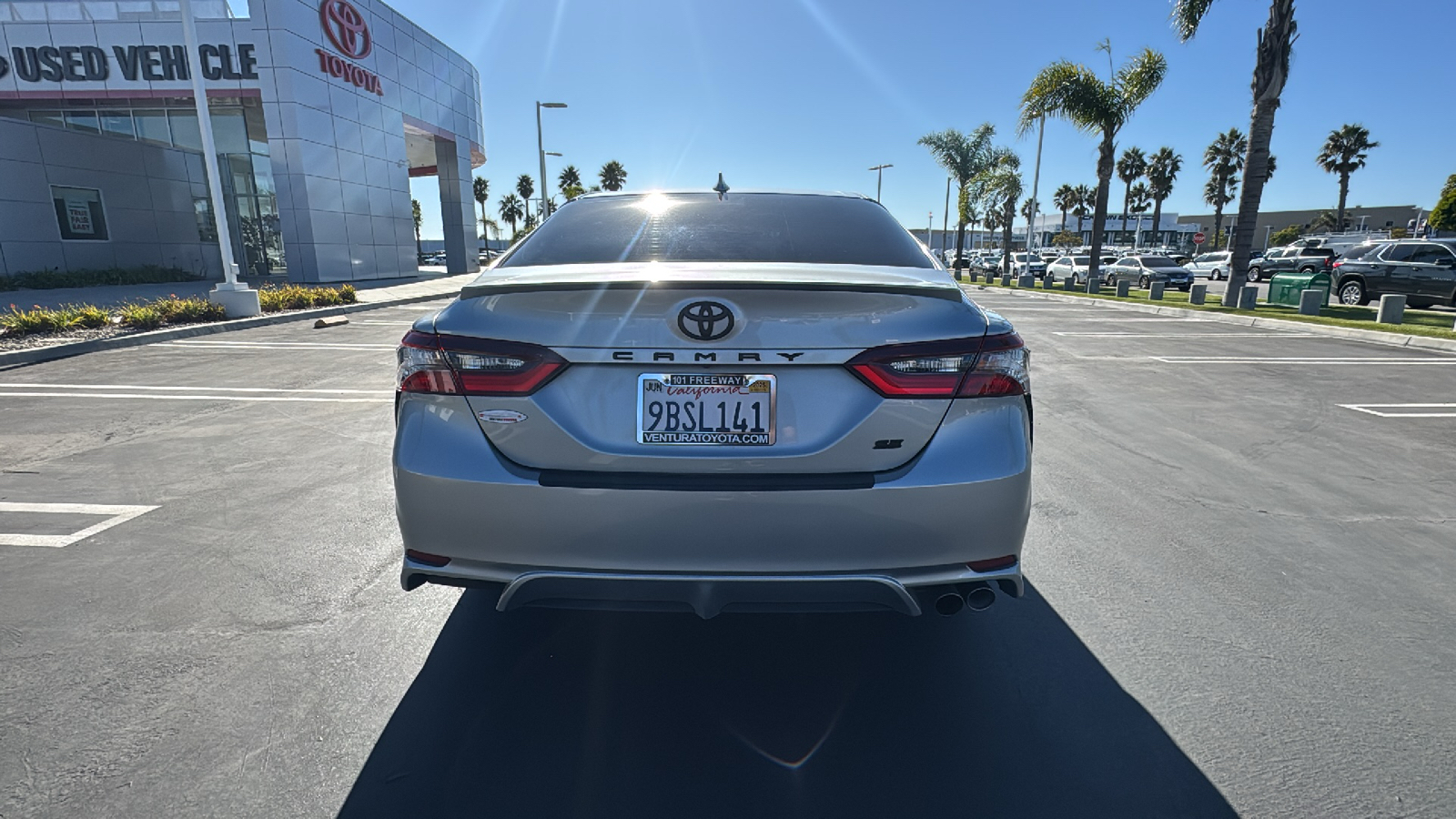 2022 Toyota Camry SE 4