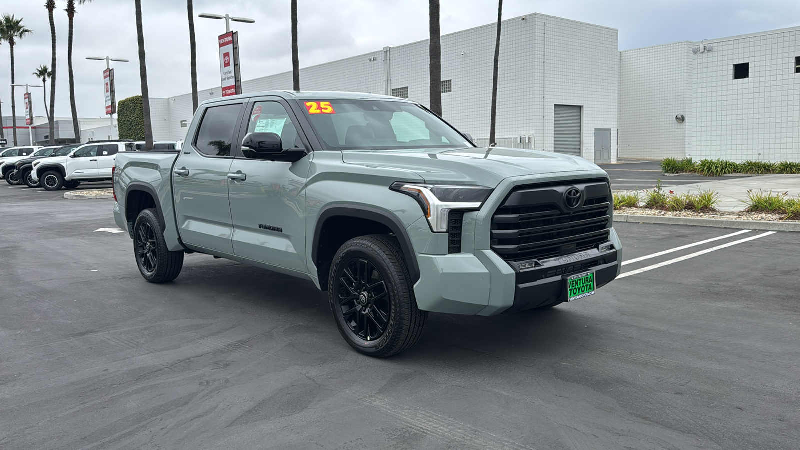 2025 Toyota Tundra Limited CrewMax 5.5 Bed 1