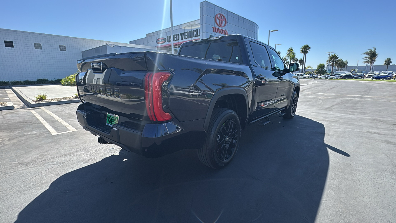 2025 Toyota Tundra Limited CrewMax 5.5 Bed 3